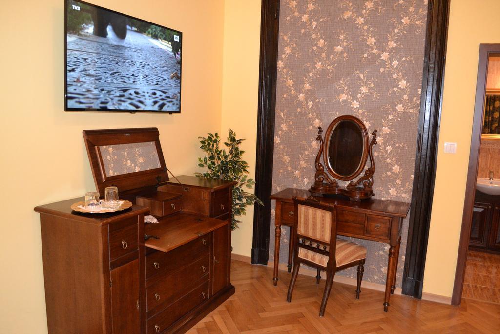 Hotel Casa Republicii Braszów Pokój zdjęcie