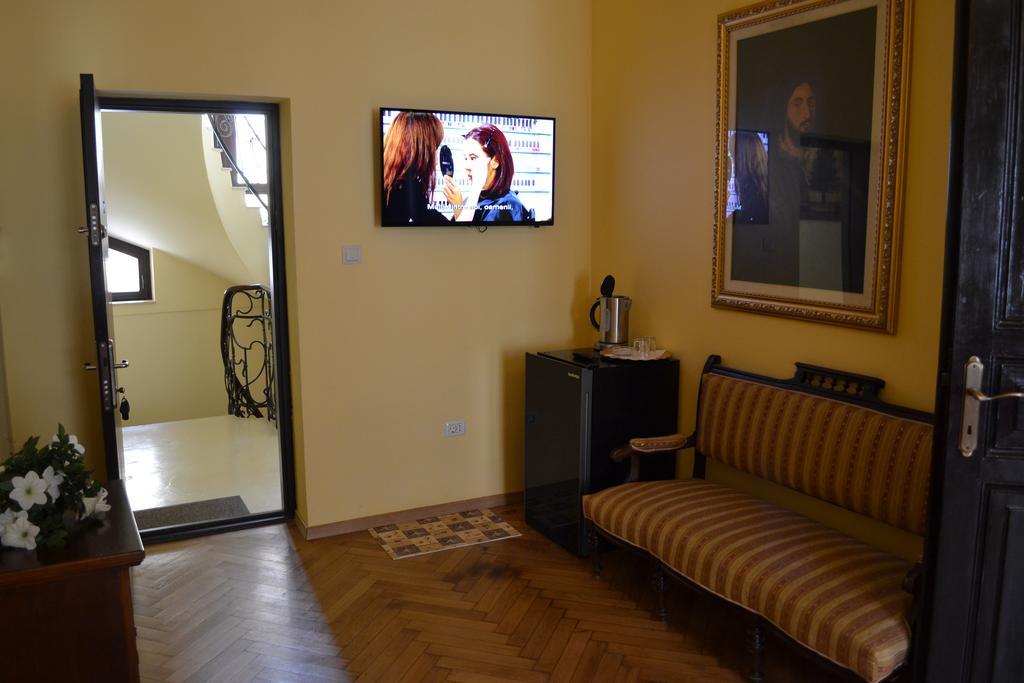 Hotel Casa Republicii Braszów Pokój zdjęcie
