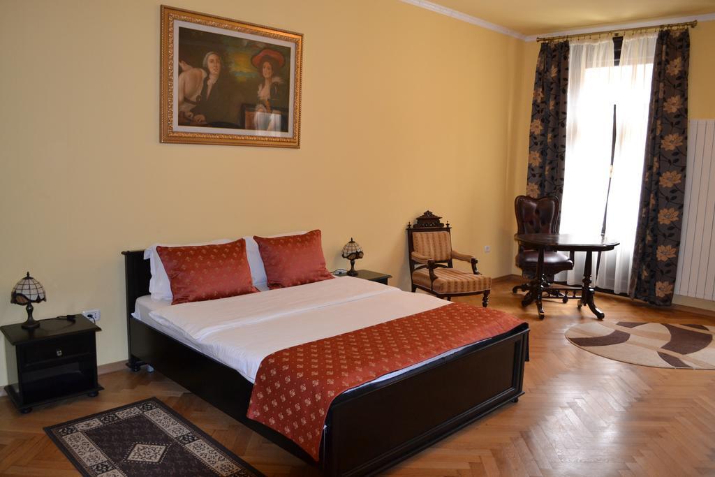 Hotel Casa Republicii Braszów Pokój zdjęcie